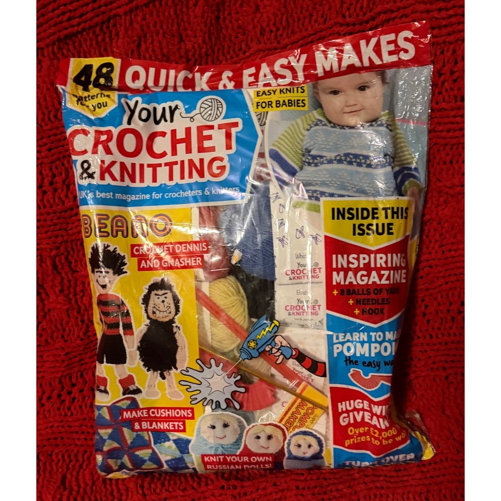 Your Crochet & Knitting Magazine Issue 15 Beano Dennis Gnasher Kit 8 Balls Yarn